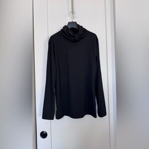Elegant Black Turtleneck Top
